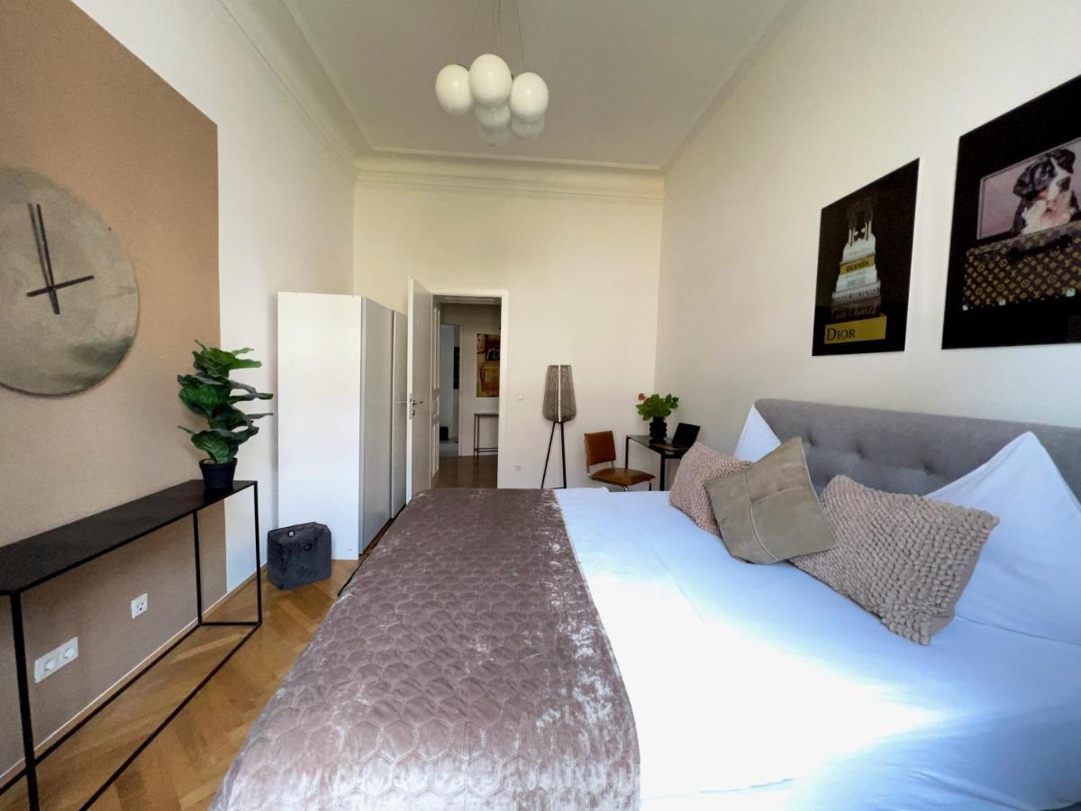 Belle Art Design Suite Im Herzen Von Wien Exteriör bild